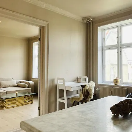 아파트 Apartmentincopenhagen 1642